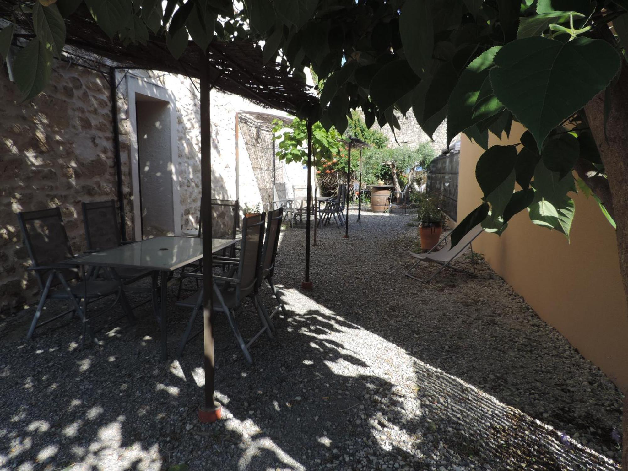 Gites Le "Val-Lea" Salleles-d'Aude Exterior photo